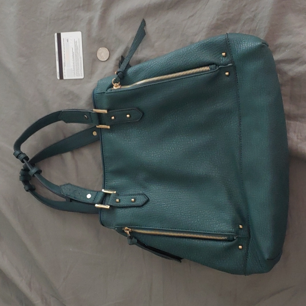 Dark Green Faux Leather Purse - brand unknown!